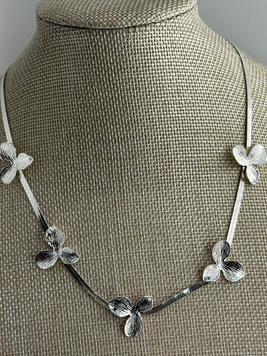 Park Lane Jewelry - Seabloom Necklace